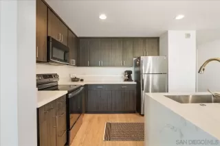 Photo #3: 260002780 Listing 