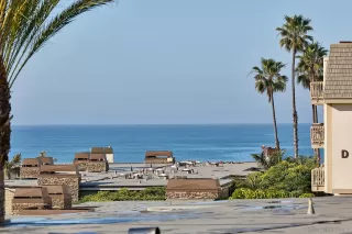 Photo #2: 260002788 Listing