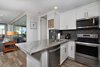 Photo #5: 260002788 Listing