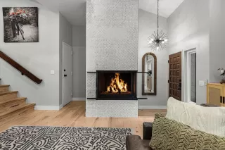 Photo #2: 260002836 Listing 