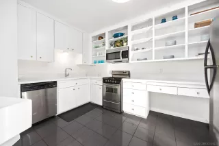 Photo #5: 260002851 Listing 