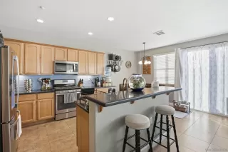 Photo #6: 260002865 Listing 