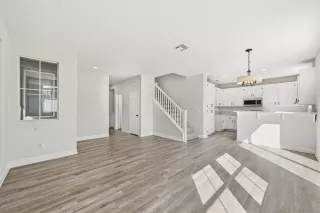 Photo #2: 260002878 Listing 