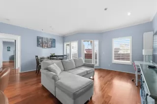 Photo #1: 260002909 Listing 