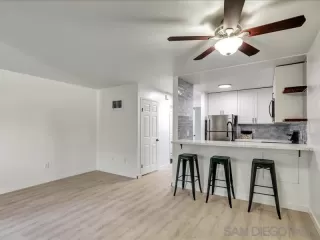 Photo #4: 260002936 Listing 