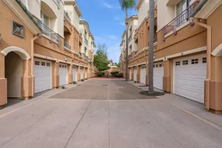 Photo #3: 260002937 Listing 