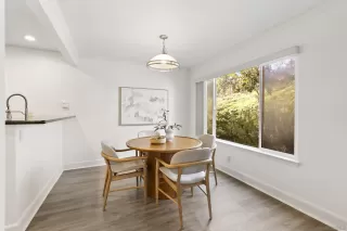 Photo #6: 260002947 Listing 