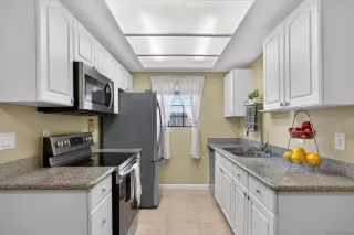 Photo #1: 260003003 Listing 