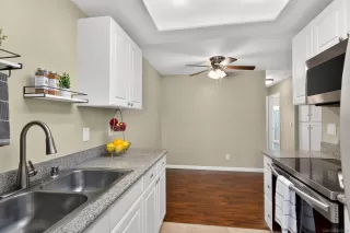 Photo #3: 260003003 Listing 