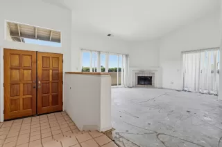 Photo #2: 260003007 Listing 