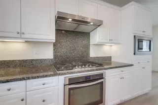 Photo #2: 260003019 Listing 