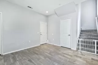 Photo #3: 260003024 Listing 