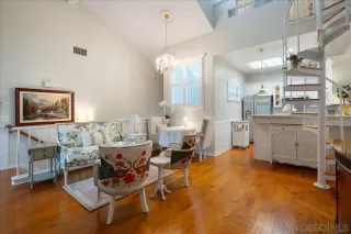 Photo #4: 260003025 Listing 