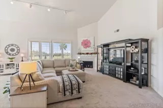 Photo #3: 260003044 Listing 