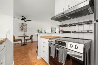 Photo #3: 260003069 Listing 