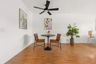 Photo #4: 260003069 Listing 