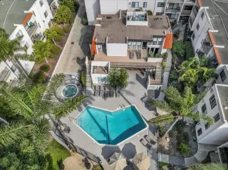 Photo #2: 260003076 Listing 