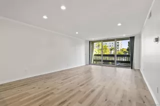 Photo #1: 260003090 Listing 