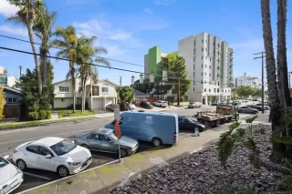 Photo #4: 260003118 Listing 