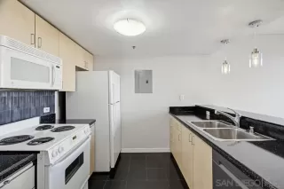 Photo #6: 260003151 Listing 