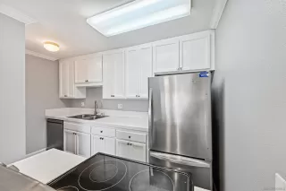 Photo #4: 260003181 Listing 