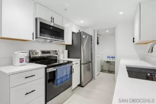 Photo #5: 260003200 Listing 