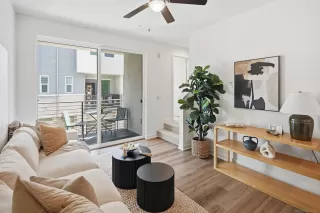 Photo #3: 260003256 Listing 