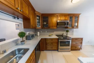 Photo #3: 260003264 Listing 