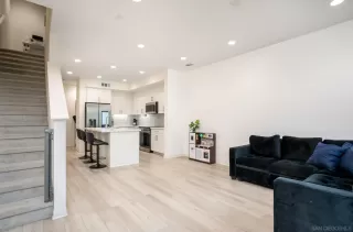Photo #5: 260003289 Listing 