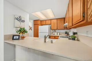 Photo #6: 260003296 Listing 