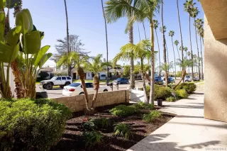 Photo #3: 260003320 Listing 