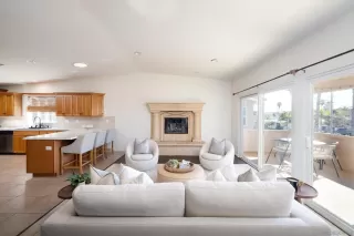 Photo #4: 260003320 Listing 