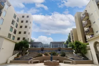 Photo #1: 260003373 Listing