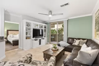 Photo #2: 260003373 Listing