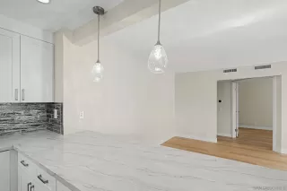 Photo #2: 260003378 Listing 