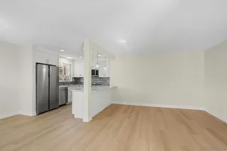 Photo #4: 260003378 Listing 