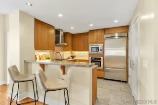 Photo #4: 260003382 Listing 