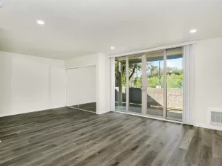 Photo #3: 260003387 Listing 