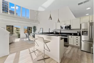 Photo #6: 260003406 Listing 