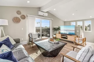 Photo #3: 260003426 Listing