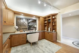 Photo #2: 260003448 Listing 