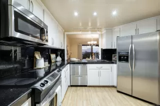 Photo #6: 260003448 Listing 