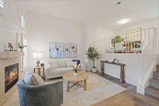 Photo #2: 260003452 Listing