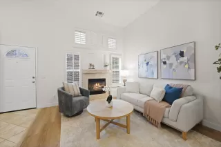 Photo #5: 260003452 Listing