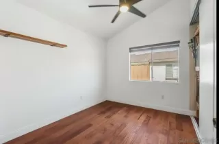 Photo #5: 260003472 Listing