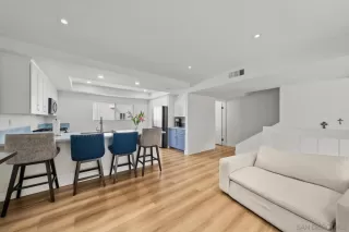 Photo #6: 260003473 Listing