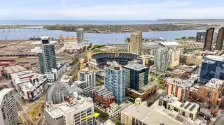 Photo #1: 260003485 Listing 