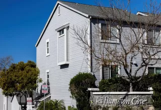 Photo #2: 260003515 Listing 