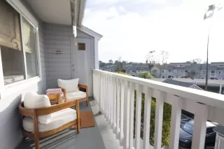 Photo #6: 260003515 Listing 