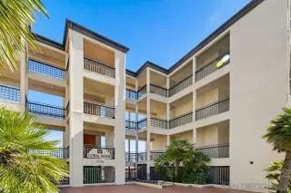 Photo #2: 260003563 Listing